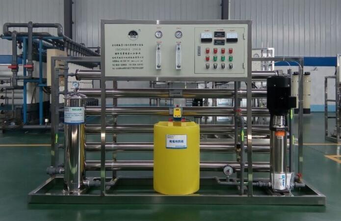 單級(jí)反滲透設(shè)備 單級(jí)反滲透設(shè)備